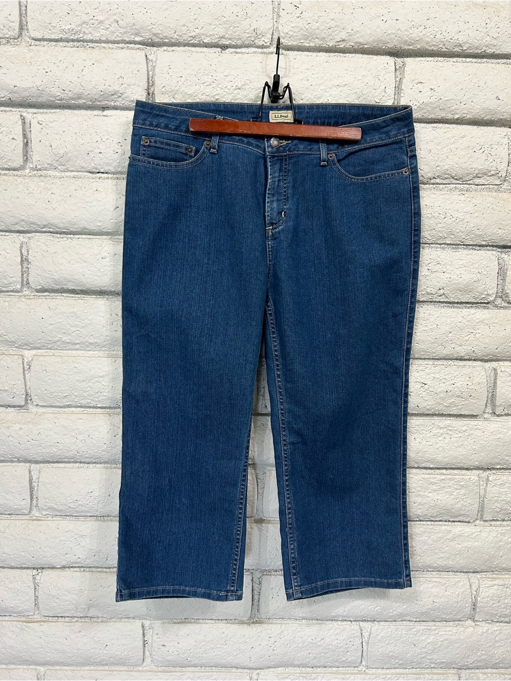 L.L.Bean Women's Capri Jeans Size 16 Petite Dark Wash Stretch Denim